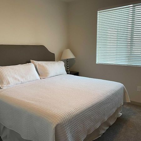 Stay Gia New Modern 1 Bedroom Apartment With Swimming Pool & Gym At Grayson Place 丰年 外观 照片